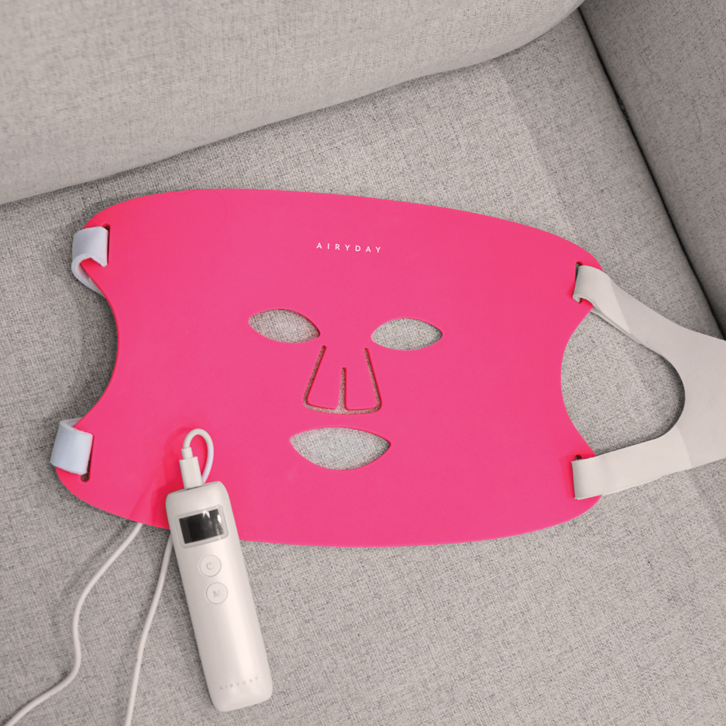 Airy Day Bright On LED Face Mask